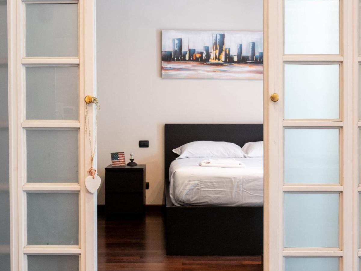 The Best Rent - Modern Duomo Apartment Milán Exteriér fotografie